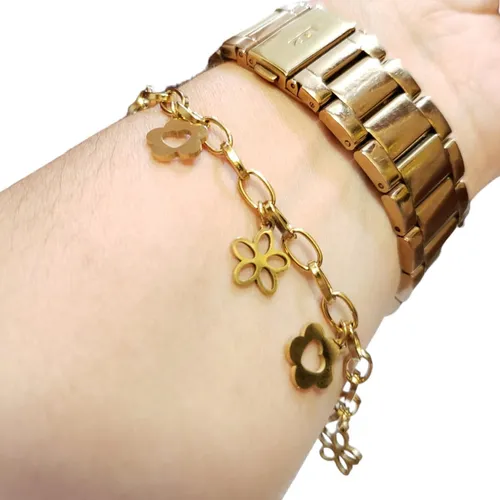 Pulseira Com Berloque Em Aço Cirúrgico