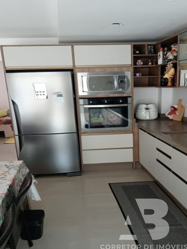 Imagem 10 de 30 de Sobrado, Semi Mobiliado, 03 Suítes, Terraço, Sacada, Churrasqueira, 02 Vagas De Garagem, Bairro Nova Esperança, Balneário Camboriú, Sc. - Ca00039 - 69819536