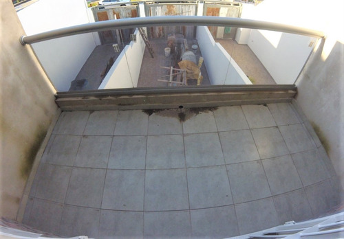 Imagen 9 de 13 de Triplex 3 Amb Con Playroom - Cochera - Fondo // Marmol 837