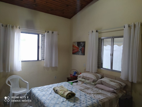 Imagem 7 de 17 de Casa Com 3 Dormitórios E Próxima De Comércios Em Itanhaém Litoral Sul De Sp