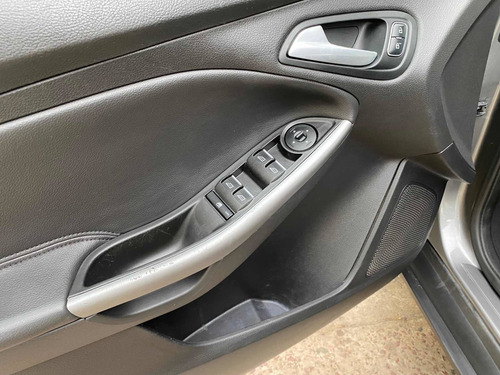 Imagen 14 de 25 de Ford Focus Iii 2016 2.0 Se