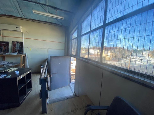 Oportunidad Bodega Comercial En Pleno Centro Chillán