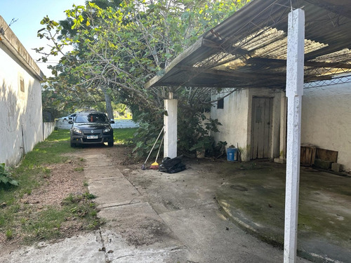 Casa En Ph Totalmente Independiente Frente A La Plaza Del Independiente Lezica