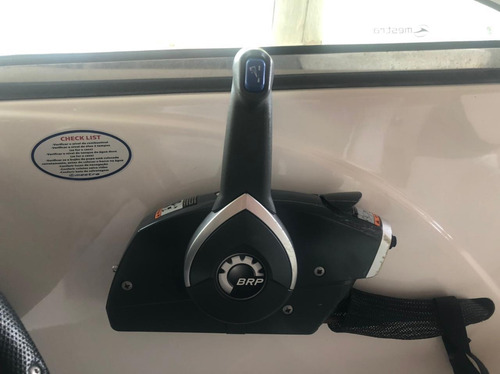 Imagem 2 de 2 de Popa 90 Hp Surfski