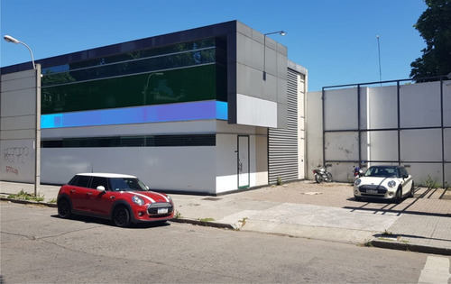 Venta. Local De 266 M2 A Pocas Cuadras Mam.goes