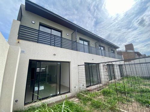 Imagen 18 de 24 de Duplex Dos Dormitorio En Parque Field