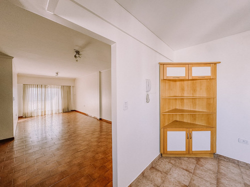 Departamento En Venta En Lanús Oeste, Lanús, G.b.a. Zona Sur