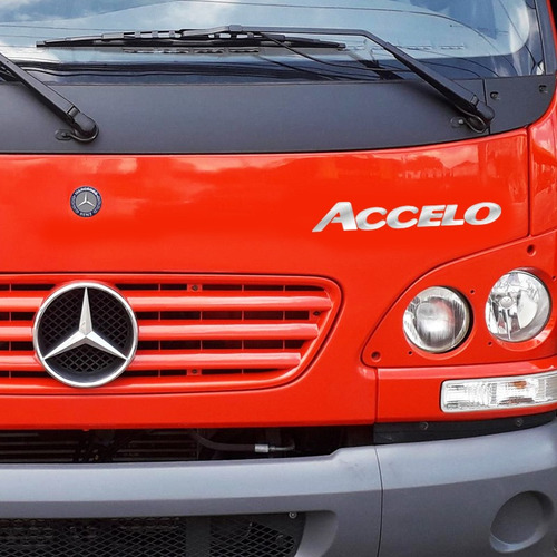 Imagem 2 de 6 de Kit Emblema Mercedes Benz 915 C Accelo Logo Adesivo Resinado