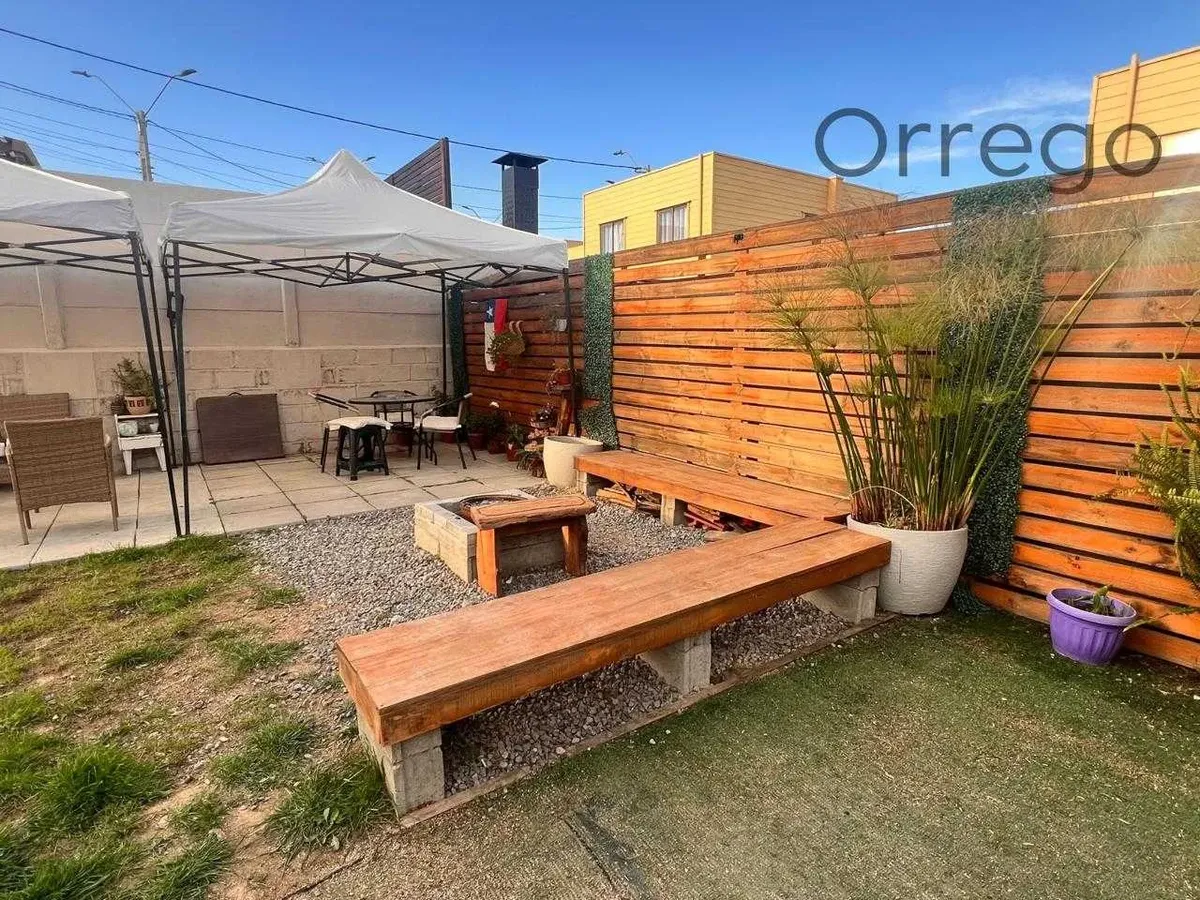 Imagen 2 de 16 de Arriendo Csa 2 Pisos Cond El Mirador Norte Ii (175719)