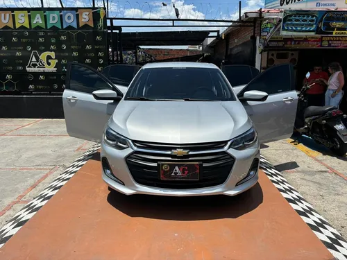 Chevrolet Onix PREMIER HB 1.0 AT