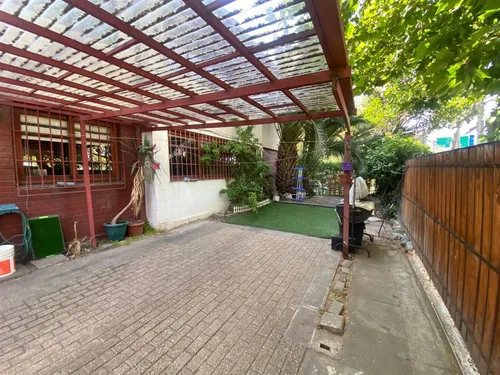 Primer Piso Con Acceso A Patio