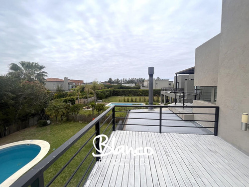 Casa En Alquiler En Los Sauces, Nordelta, Tigre