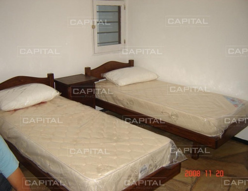 Casa En Venta Y Alquiler Parada 4 Playa Mansa. 100 Mts. Del Mar- Ref: 24826