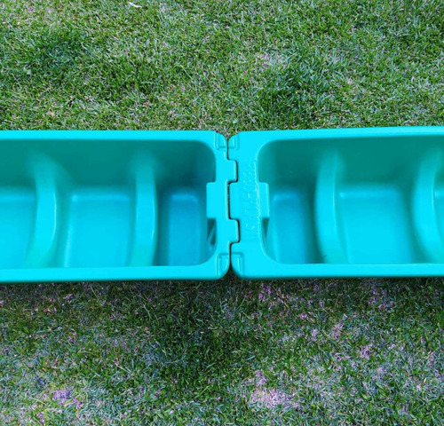 Imagen 4 de 6 de Bebedero/comedero Plastico