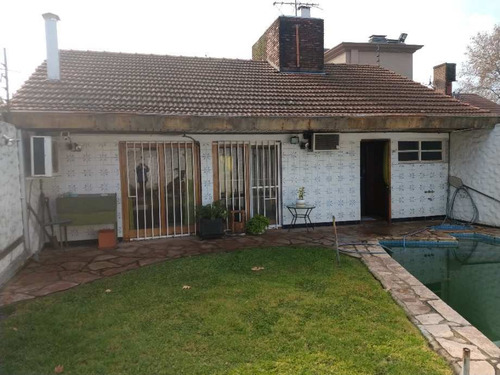 Imagen 11 de 13 de Chalet En Venta 5 Ambientes - Morón Sur