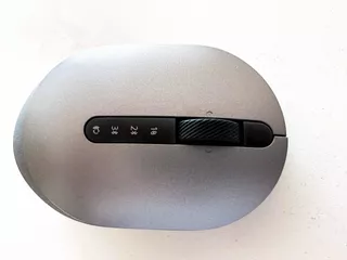 Mouse Dell Bluetooth Gris Plateado Latino Km7321w