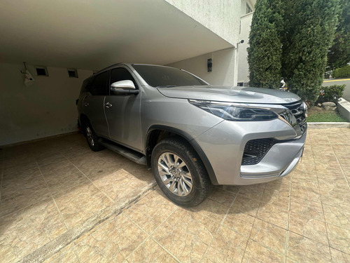 Toyota Fortuner 2.7l