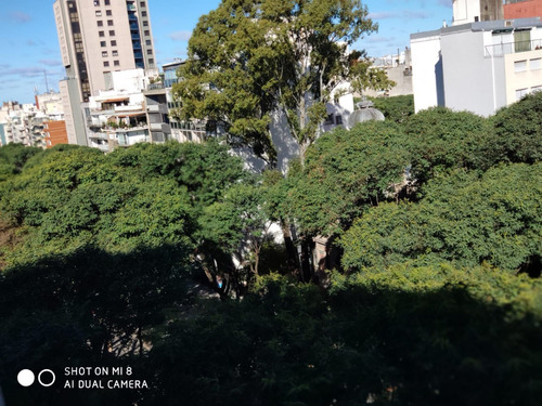 Venta Apartamento 3 Dormitorios Avenida Brasil Muy Amplio