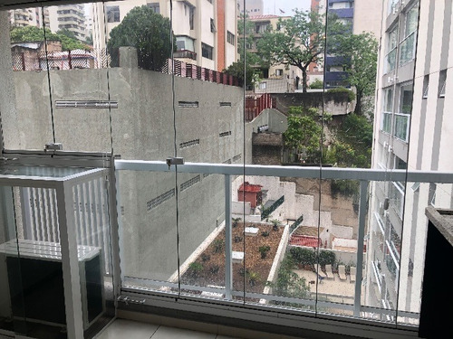 Apartamento À Venda Na Rua Paris, Sumaré, São Paulo - Sp - Liv-8932
