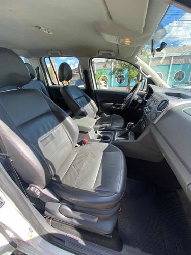 Imagem 8 de 12 de Volkswagen Amarok 2.0 Highline Cab. Dupla 4x4 4p Automática