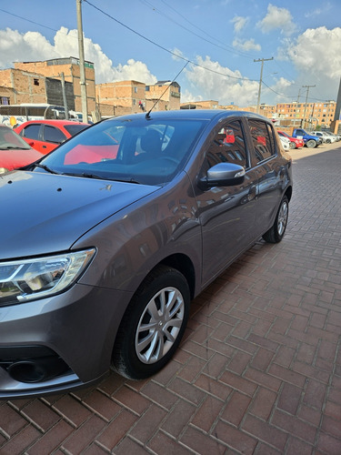 Renault Sandero 1.6 Authentique / Life