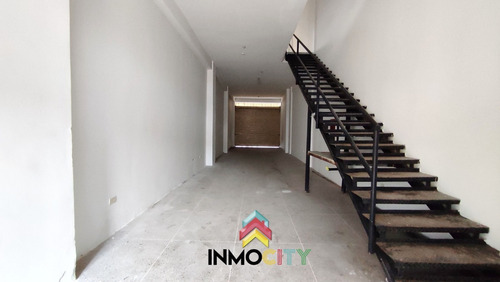 Imagen 3 de 10 de Inmocity Inmobiliaria Alquila Local En El Centro Comercial Autana Calle Sucre, Cagua Estado Aragua