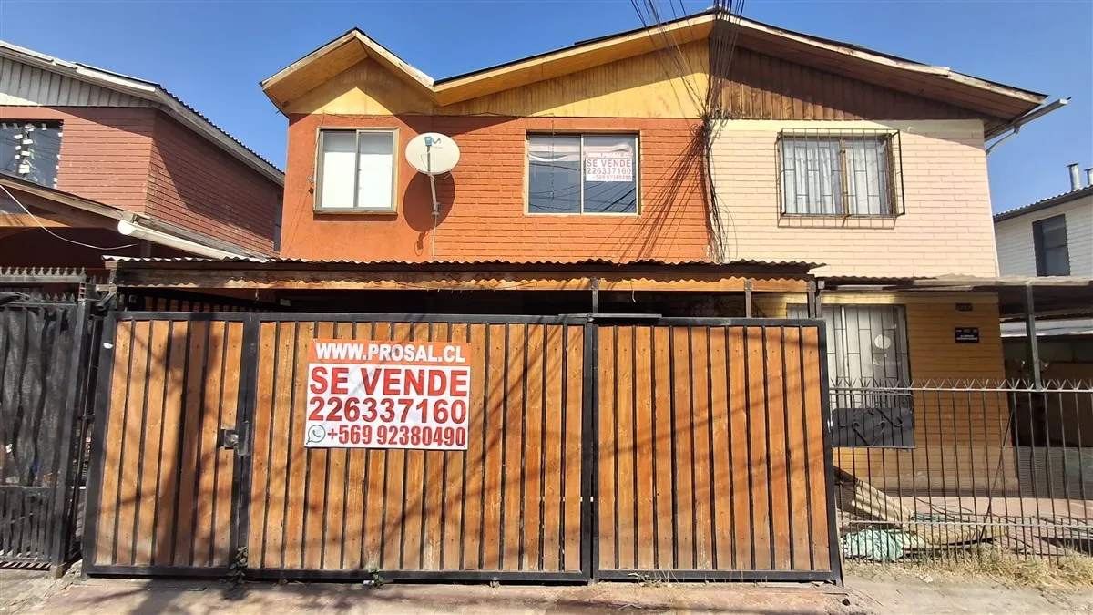 Imagen 2 de 25 de Casa En Venta De 4 Dorm. En Maipú