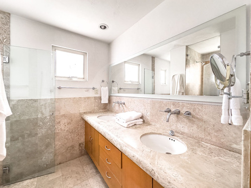 Casa En Condominio En Venta En Las Águilas 4 Recámaras