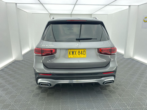 Imagen 9 de 25 de Mercedes Benz Glb 200 Amg Line 1.3