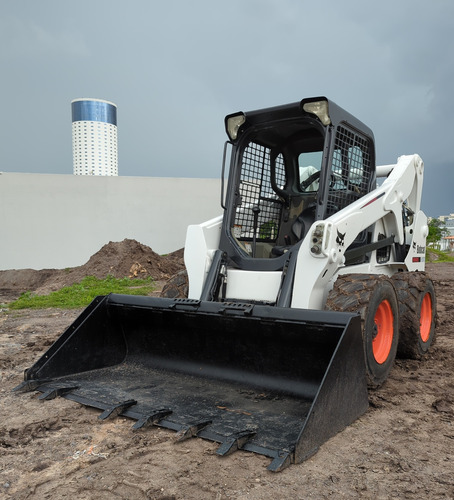 2017 Mini Cargador Bobcat S650