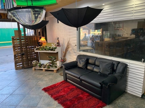 Imagen 14 de 14 de Best House Vende Fondo De Comercio Para Licorería
