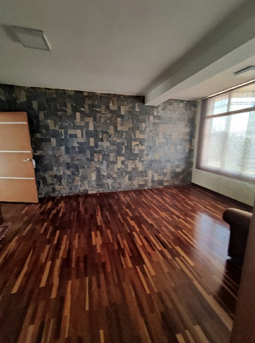 Lujosa Casa En Venta Parque El Retiro, San Antoniode Los Altos.