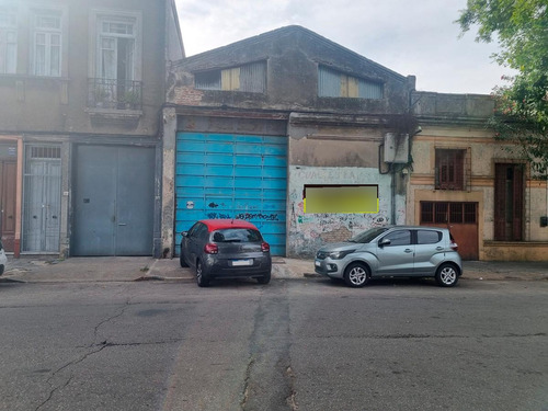 Imagen 2 de 15 de Deposito, Proximo Millan Y San Martin, 1867 M2 , Entrada Contenedores , Oficinas, Baños !!