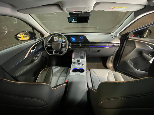 Omoda C5 Hibrida