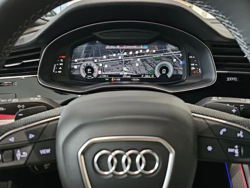 Audi Q8 S Line