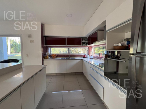 Casa En Venta Lote Interno 3 Dormitorios Barrio Santa Teresa, Villanueva