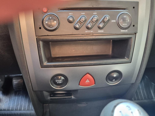 Renault Megane 1.6 Dynamique 16v Flex 4p Manual