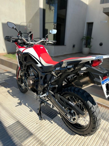 Imagen 11 de 15 de Honda Africa Twin 1000 Automática