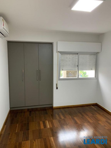 Imagem 8 de 15 de Apartamento - Campo Belo - Sp - 611524
