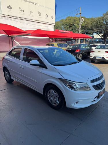 Chevrolet Onix HATCH Joy 1.0 8V Flex 5p Mec.