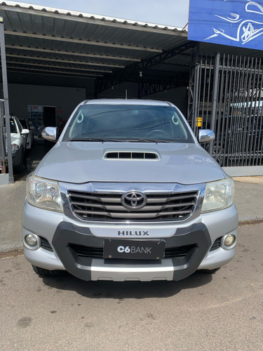 Toyota Hilux 3.0 Srv Cab. Dupla 4x4 Aut. 4p