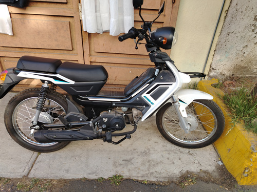 Italica Lt110 De La Agencia A La Casa 150 Km Nueva Enplacada