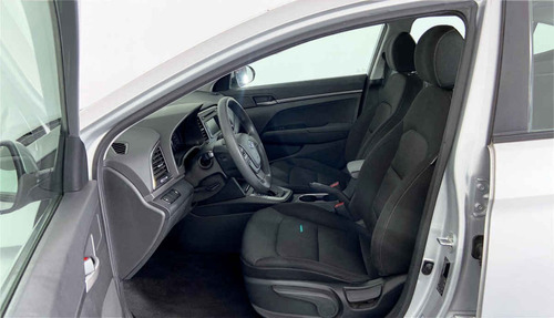 Imagen 14 de 15 de 110918 - Hyundai Elantra 2018 Con Garantía