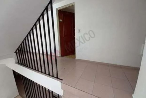 Departamento En Venta En Cdmx Av Rio Churubusco #242, Colonia Paseos De Taxqueña, C.p. 04250 Mlci15