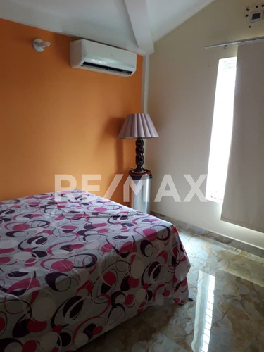 Imagen 13 de 19 de Se Vende Townhouse En La Urbanización Alto Prado Sur (después Del C.c La Cascada), Maturin, Edo. Monagas