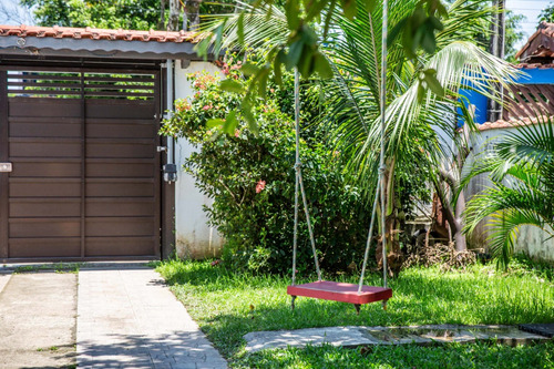Casa De Temporada Com Piscina E Playground, Próximo À Praia