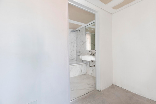 Venta Departamento 4 Ambientes 2 Cocheras Deco