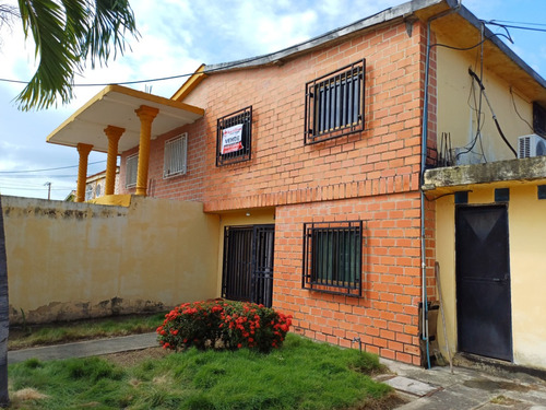 Casa En Venta Palo Negro Aragua Cod. 24-10648 Yb