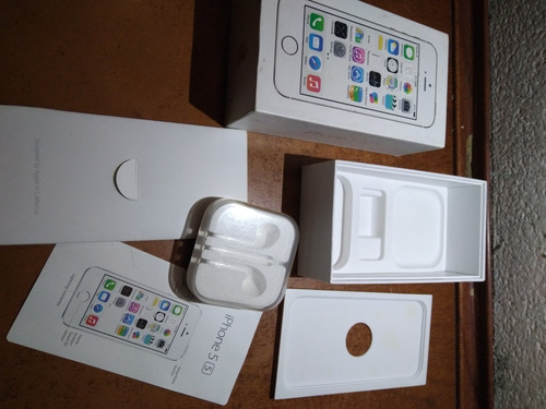 Caja iPhone 5s Blanco + Funda
