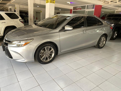 Toyota Camry Se 2017 4 Cilindros 49.000kms 